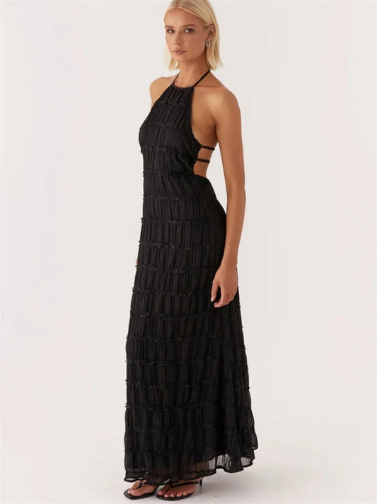 MONIQUE - Elegantes Halter-Maxikleid mit offenem Rücken